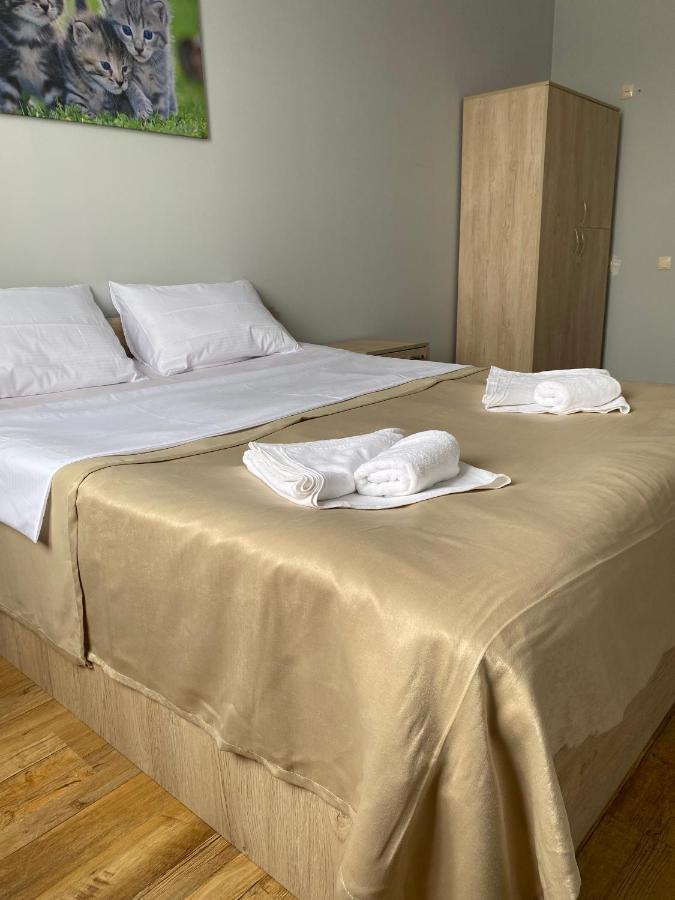 فندق Holiday House Chkonia باتومي المظهر الخارجي الصورة