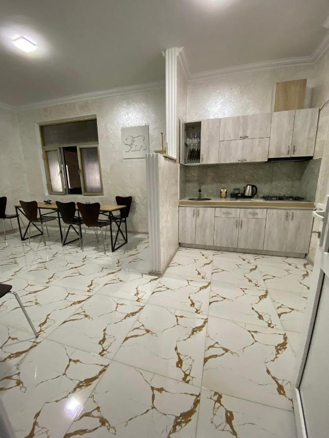 فندق Holiday House Chkonia باتومي المظهر الخارجي الصورة